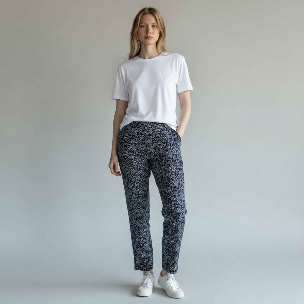 Evan Picone Twill Navy Floral Print Cotton Pants Size 10 Classic Straight Leg